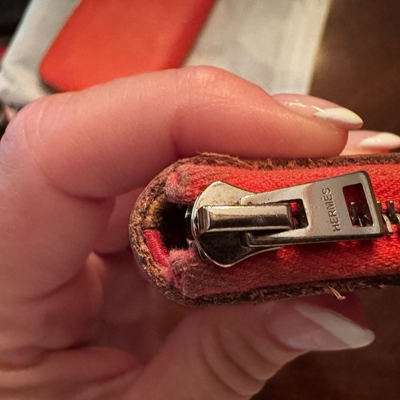 Hermes Orange and Pink Women's Wallet - Picture 3 of 8